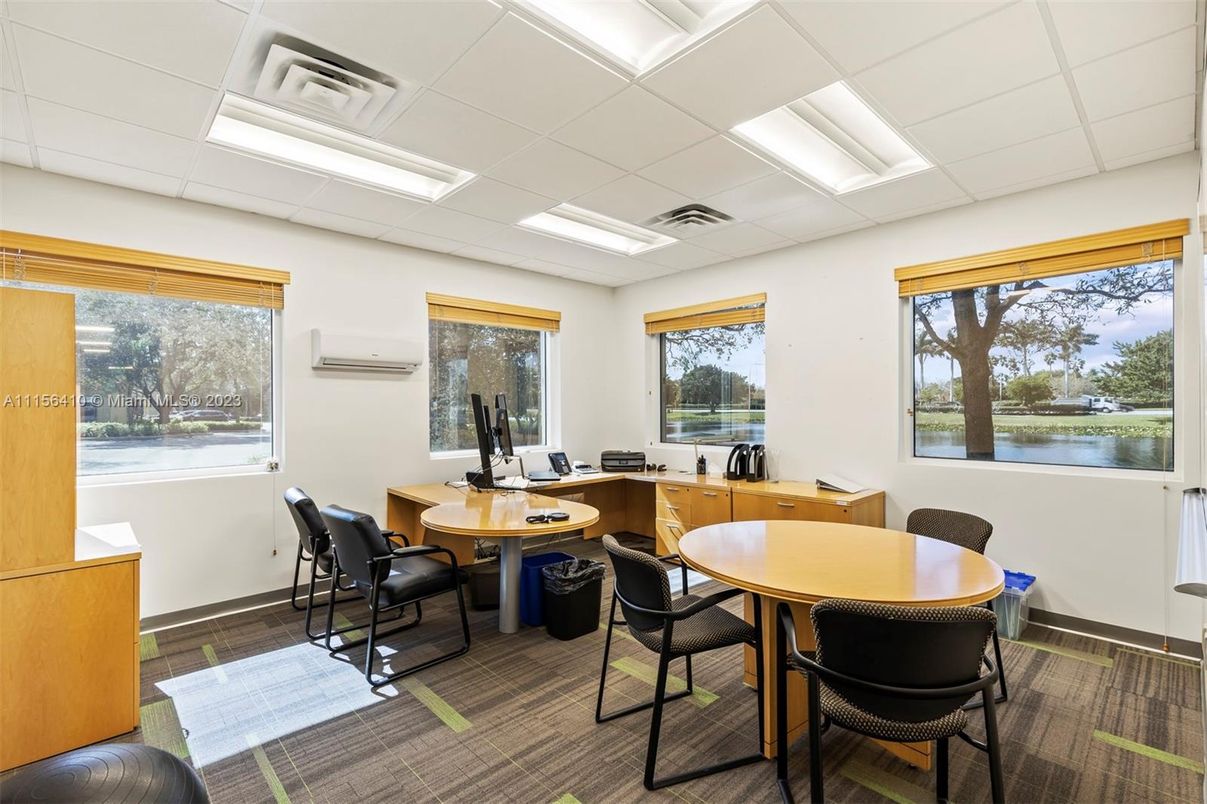 Home Office, Interior, Recessed Lighting, Water, Wood Texture Flooring