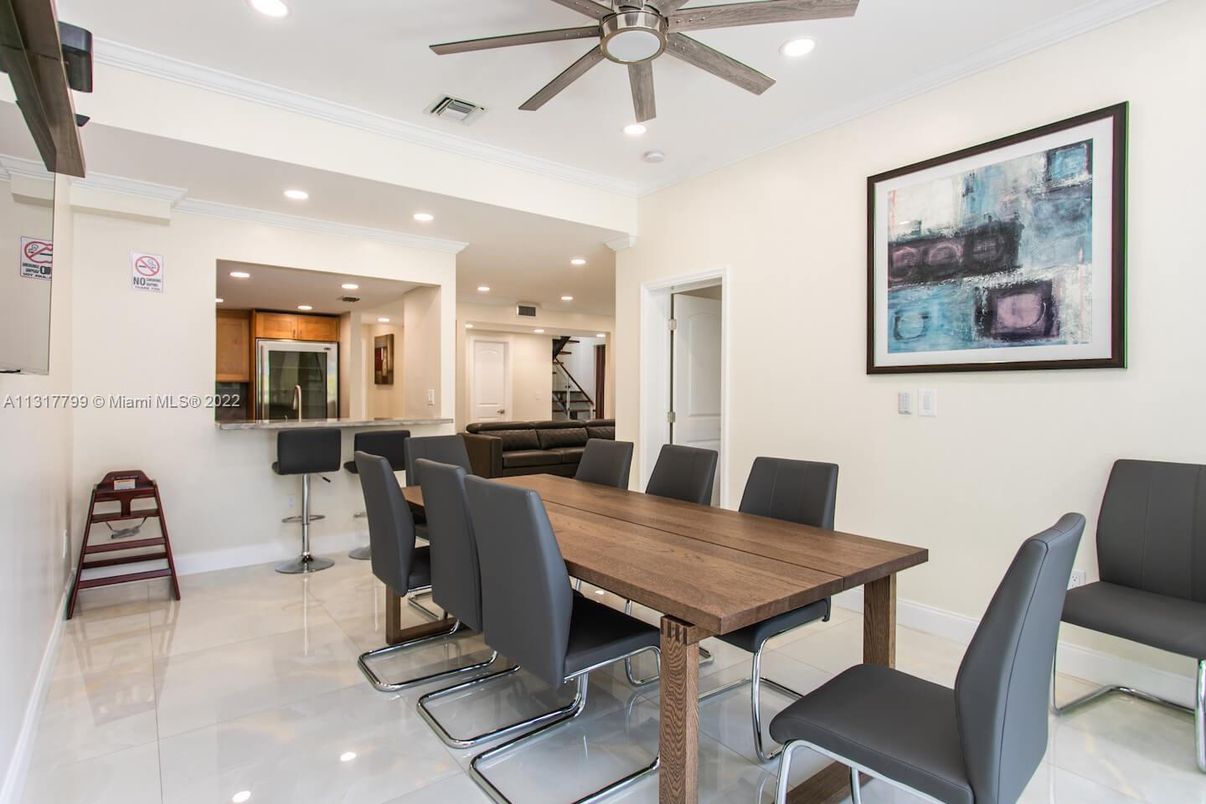 Dining room, Interior, Kitchen, Recessed Lighting