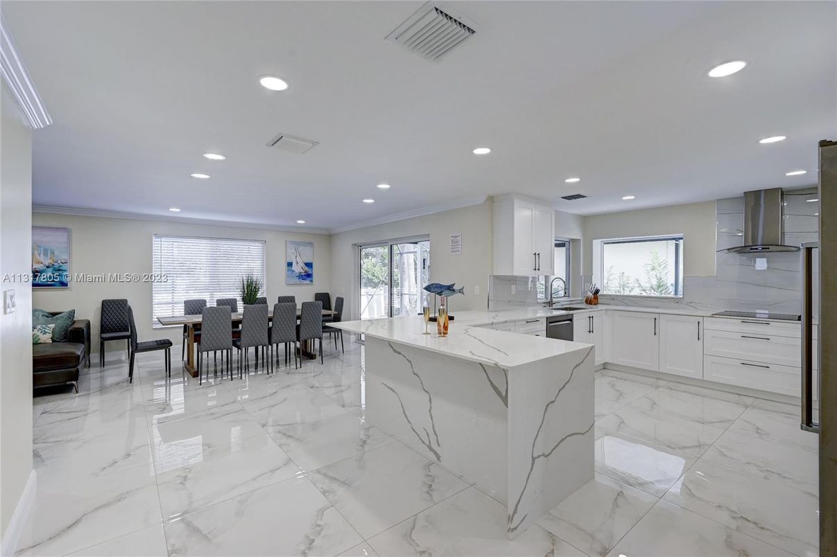 Dining room, Interior, Kitchen, Marble, Recessed Lighting, Stainless Steel Appliances