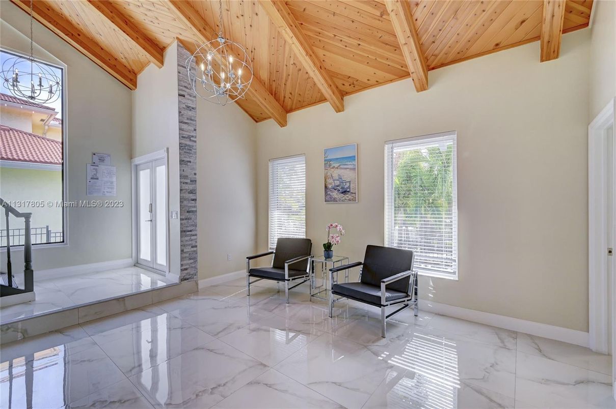 Empty room, Interior, Marble, Pendant Lights, Wooden Beams, Wooden Ceilings