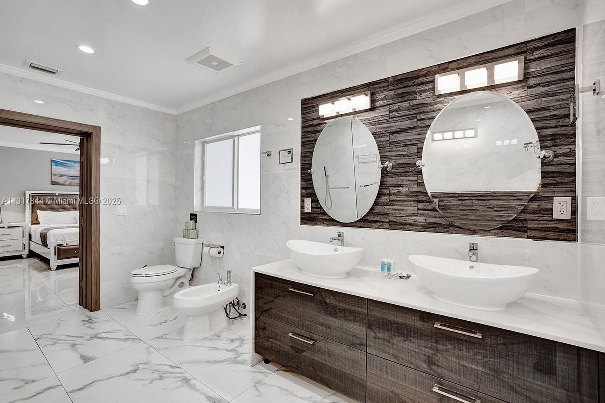 Bathroom, Dual Sink Vanities, Interior, Marble, Marble Walls, Recessed Lighting