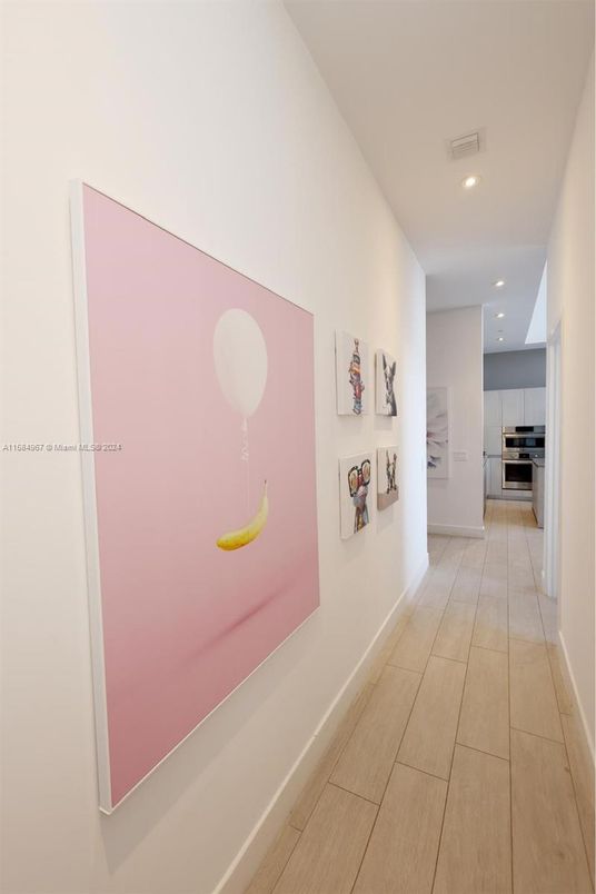 Interior, Recessed Lighting