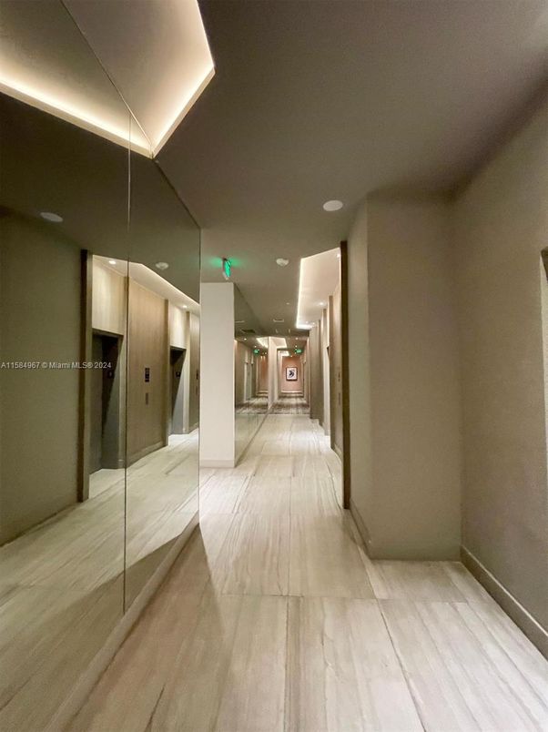 Interior, Recessed Lighting