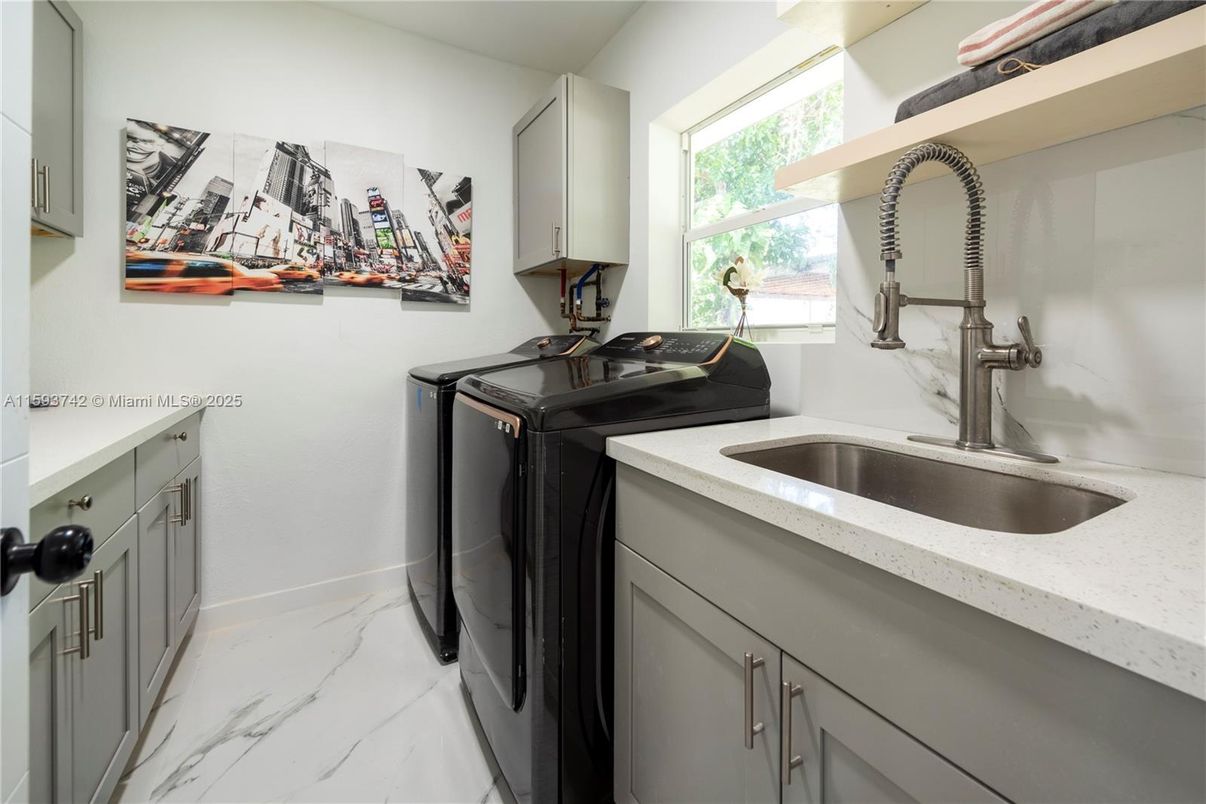 Interior, Marble, Washer