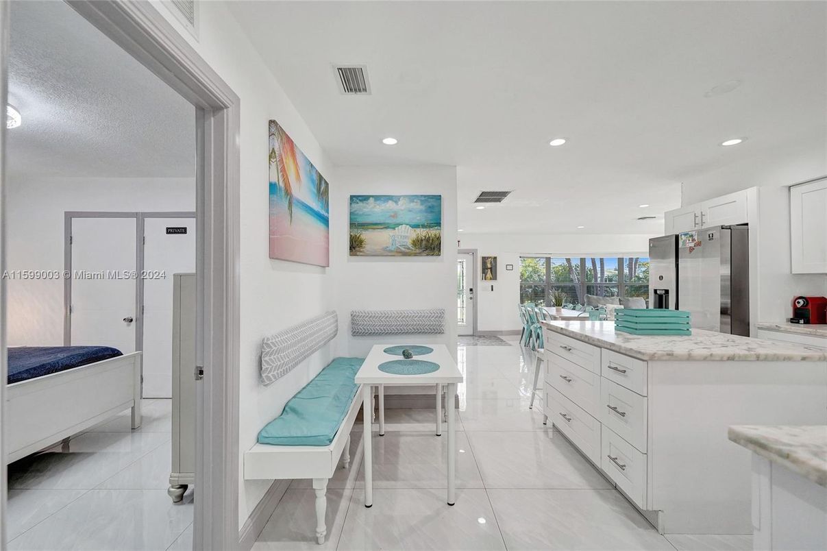 Interior, Recessed Lighting