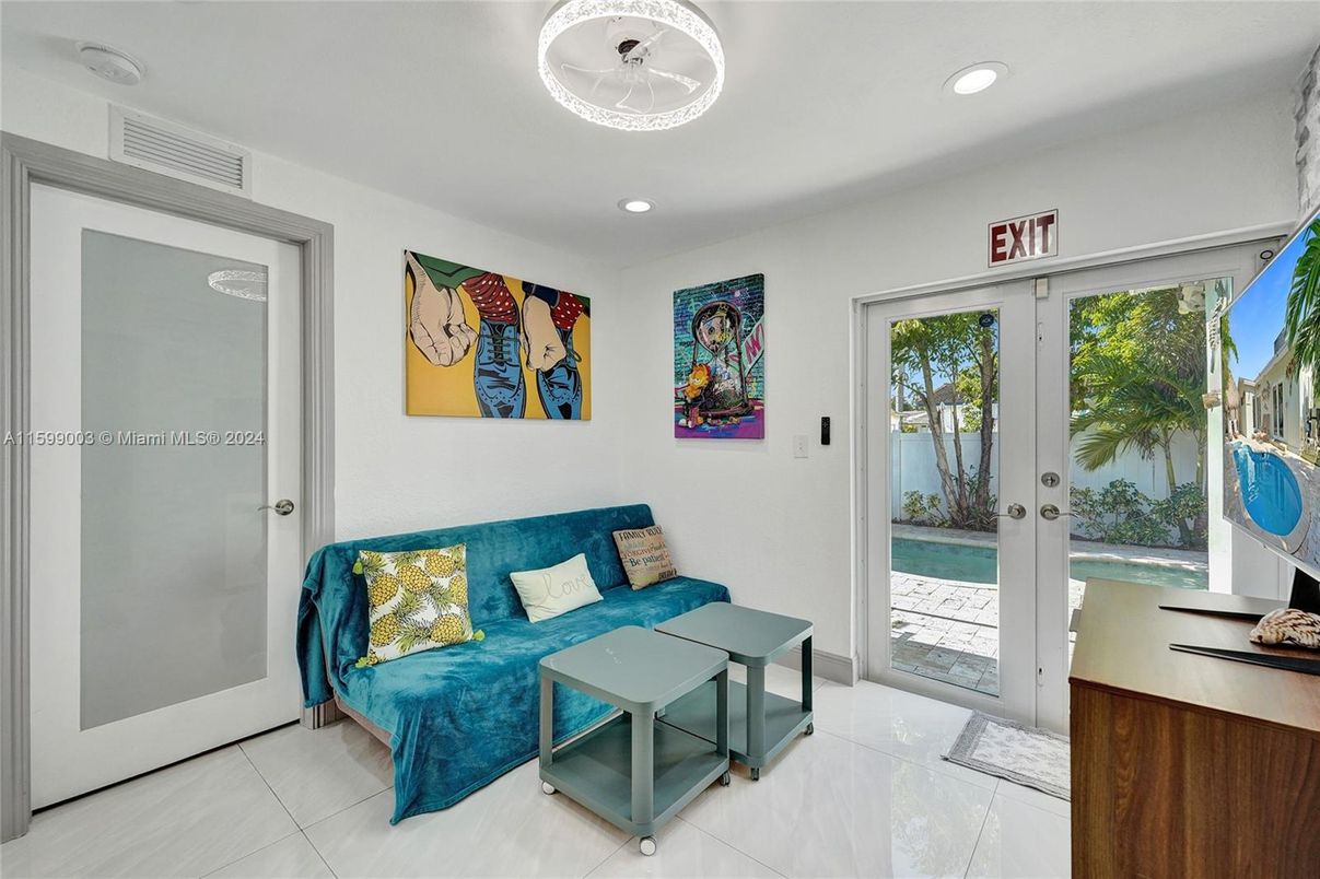 Interior, Living room, Recessed Lighting