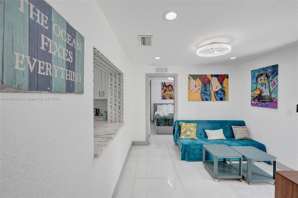 Interior, Recessed Lighting