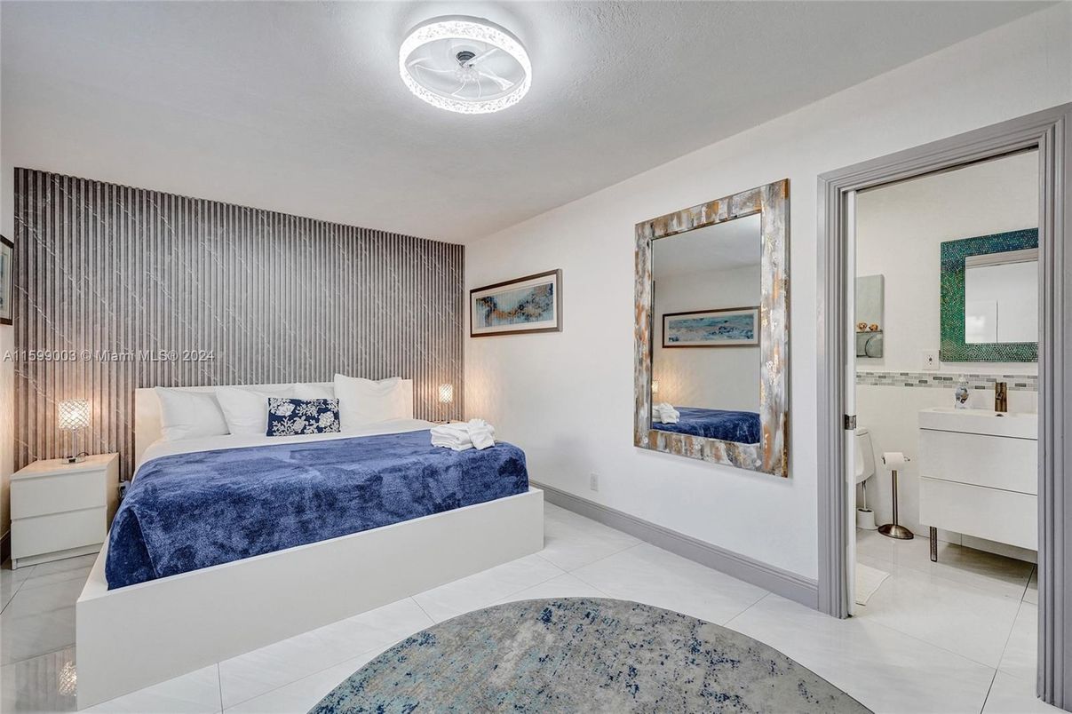 Bathroom, Bedroom, Interior