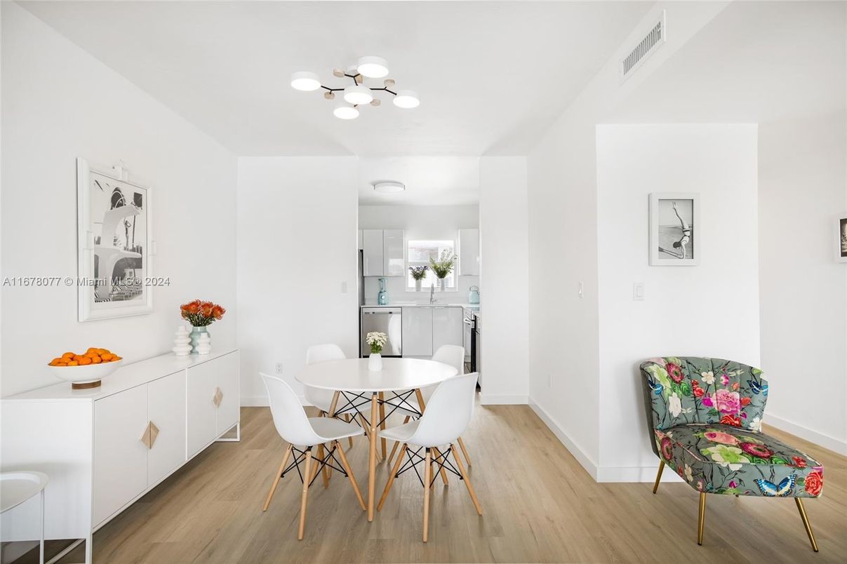 Dining room, Interior, Wood Texture Flooring