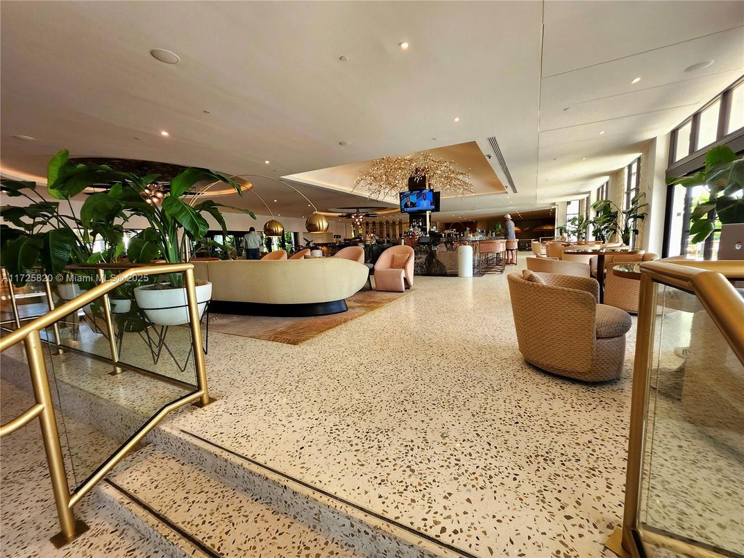 Dining room, Interior, Living room, Recessed Lighting