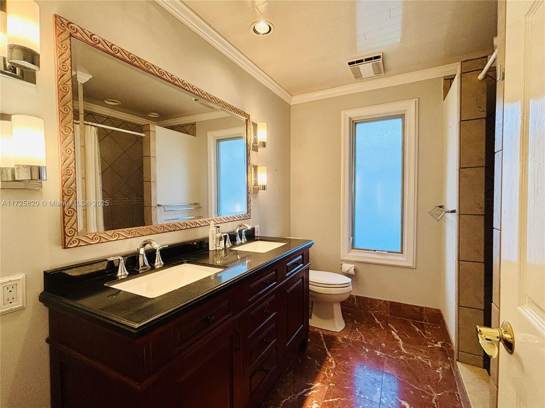 Bathroom, Dual Sink Vanities, Interior, Marble, Recessed Lighting
