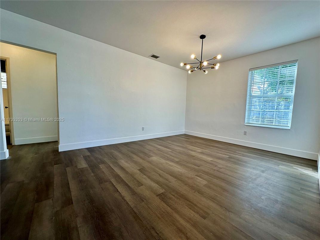 Empty room, Interior, Pendant Lights, Wood Texture Flooring