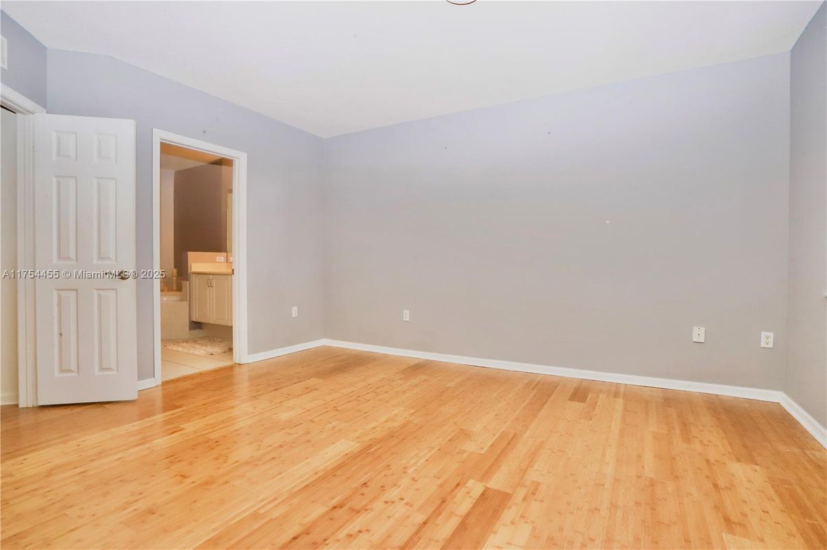 Bathroom, Empty room, Interior, Wood Texture Flooring