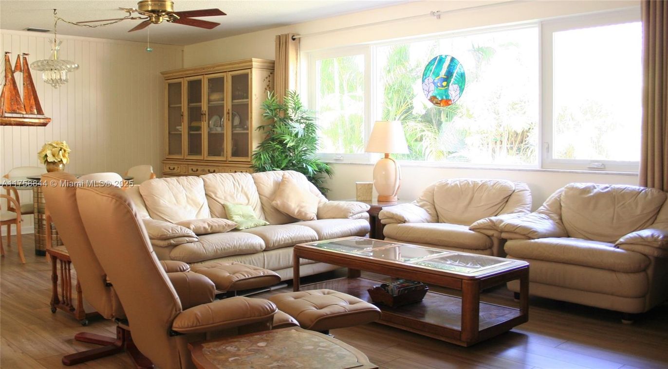 Chandelier, Interior, Living room, Wood Texture Flooring