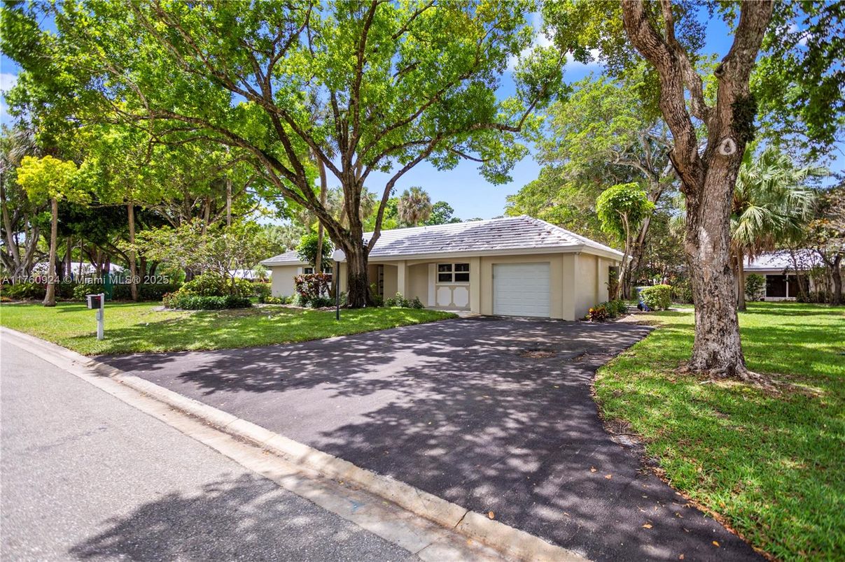 Attached, Backyard, Exterior, Facade, Ranch