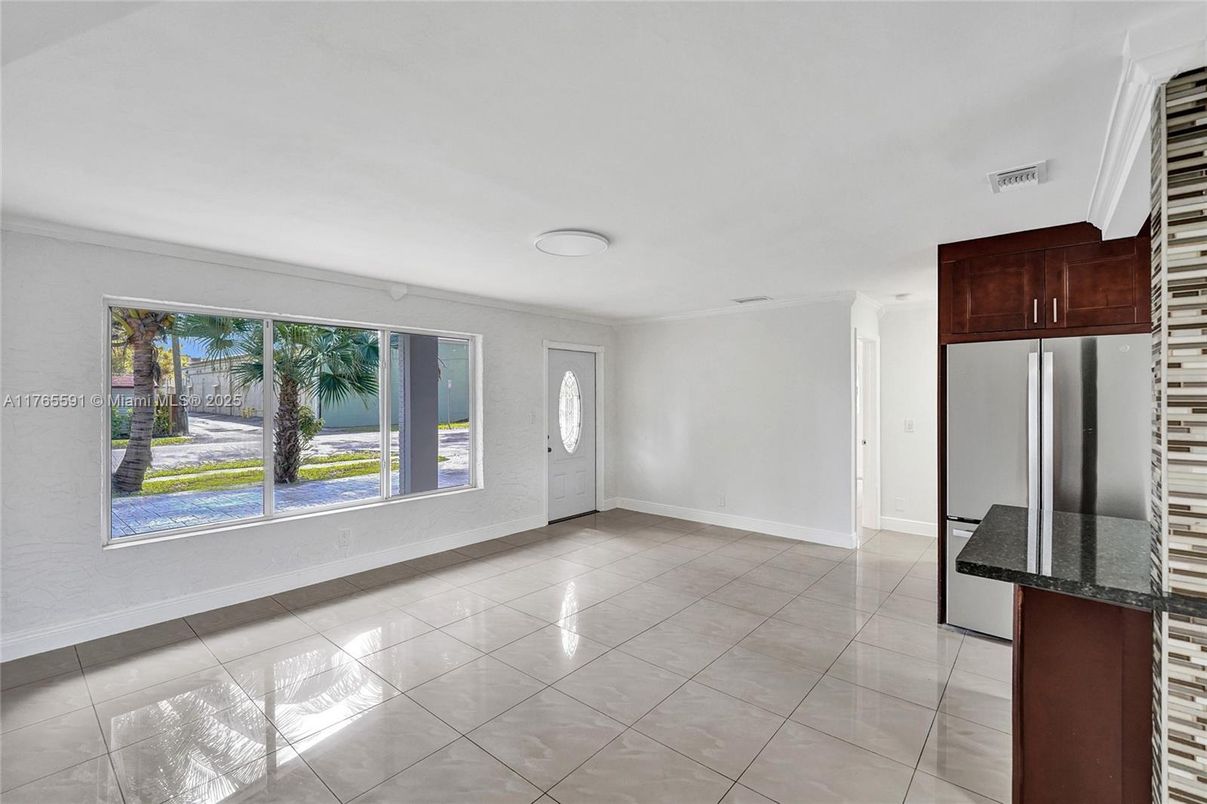 Empty room, Interior, Kitchen