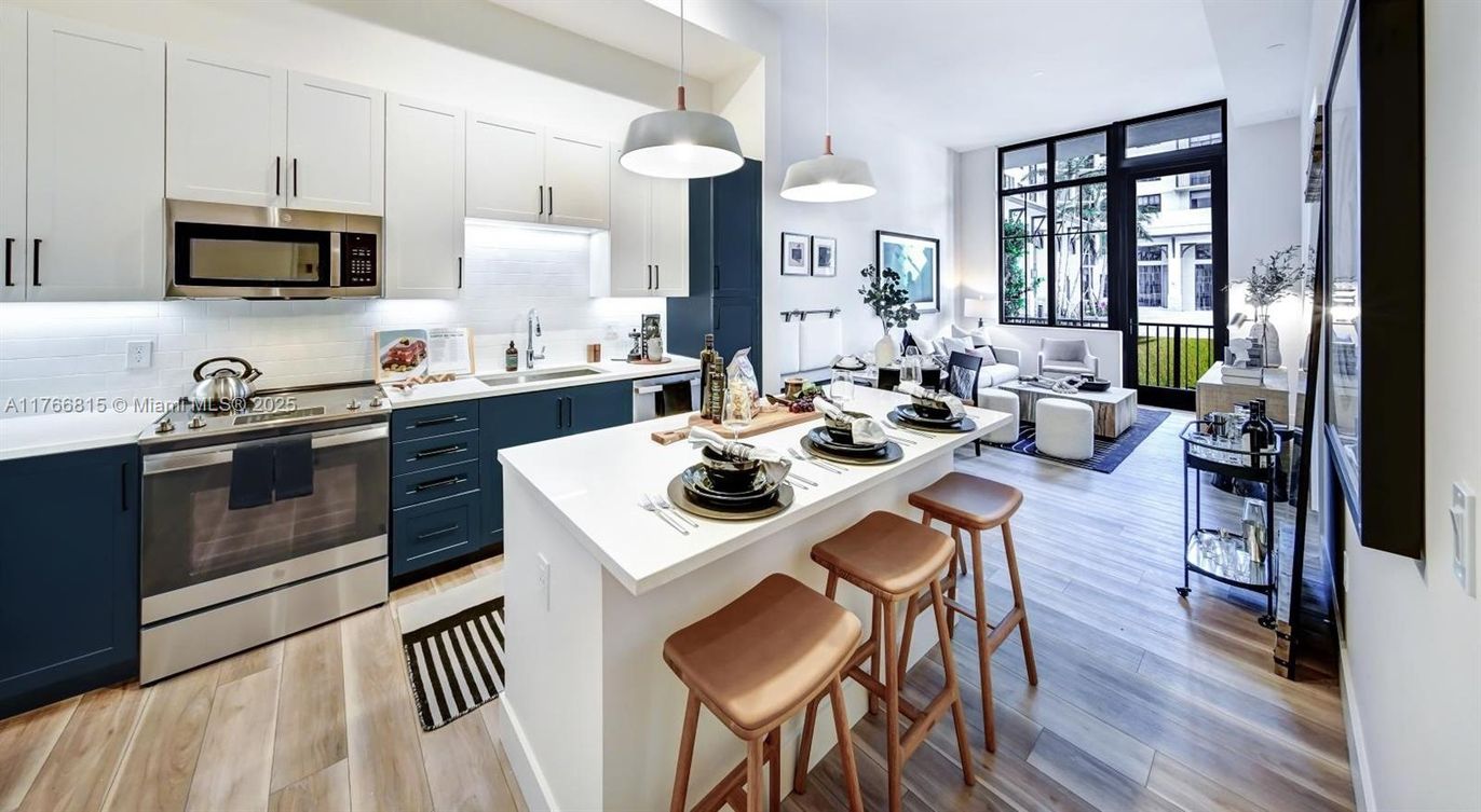 Interior, Kitchen, Living room, Pendant Lights, Stainless Steel Appliances, Wood Texture Flooring