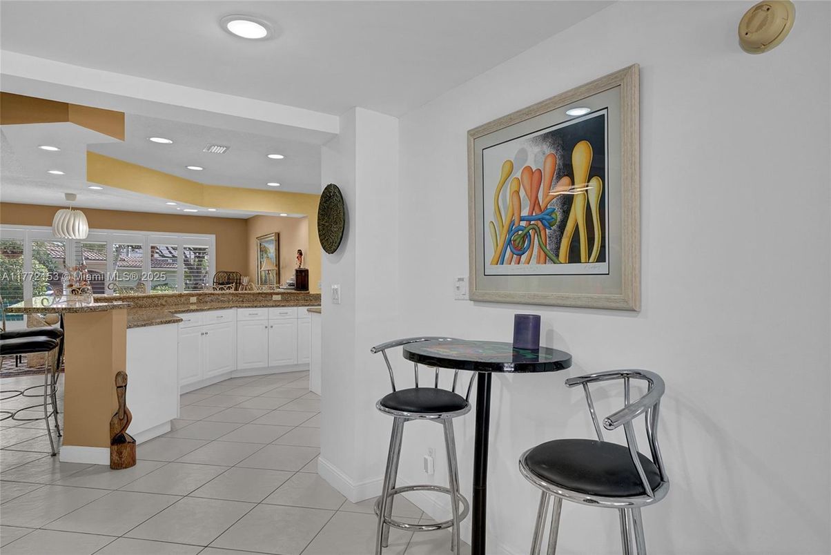 Interior, Pendant Lights, Recessed Lighting