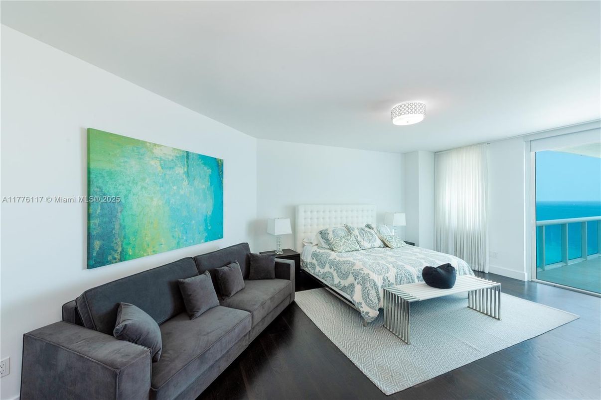 Bedroom, Interior, Water, Wood Texture Flooring