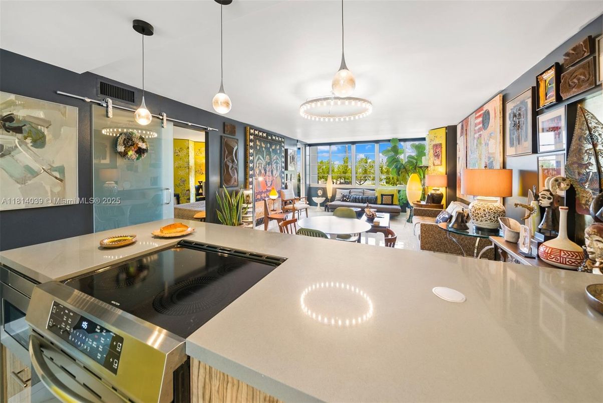 Dining room, Interior, Kitchen, Living room, Pendant Lights