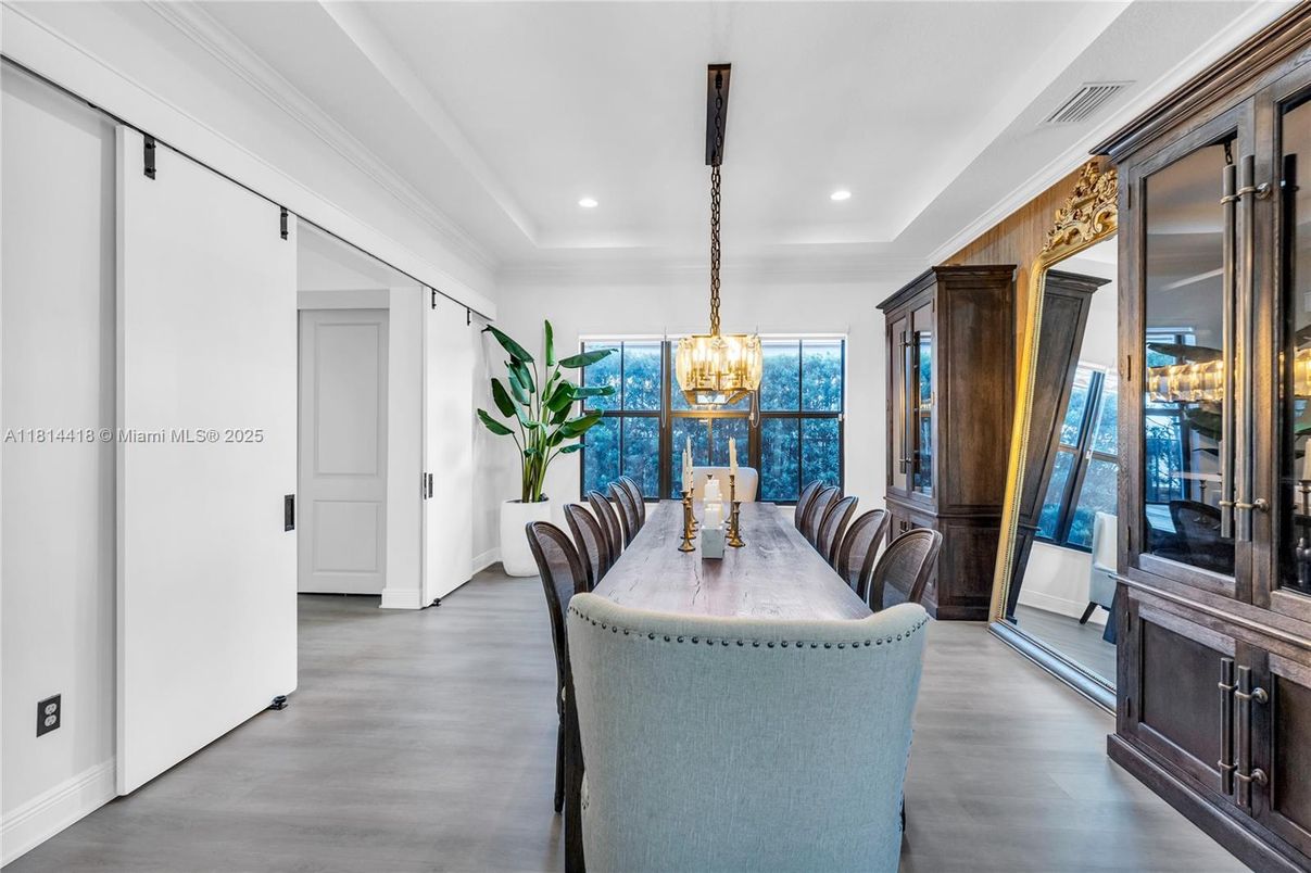 Chandelier, Dining room, Interior, Pendant Lights, Recessed Lighting, Wood Texture Flooring