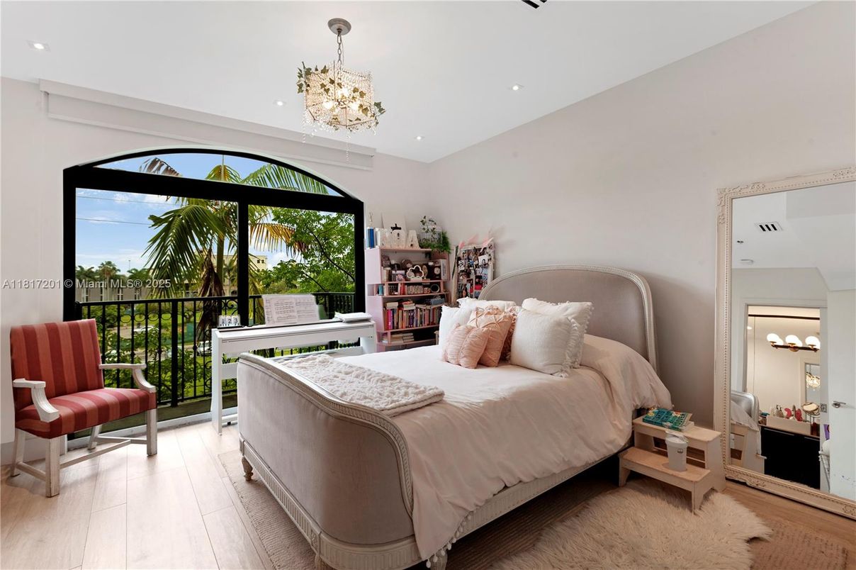 Bedroom, Chandelier, Interior, Recessed Lighting, Wood Texture Flooring