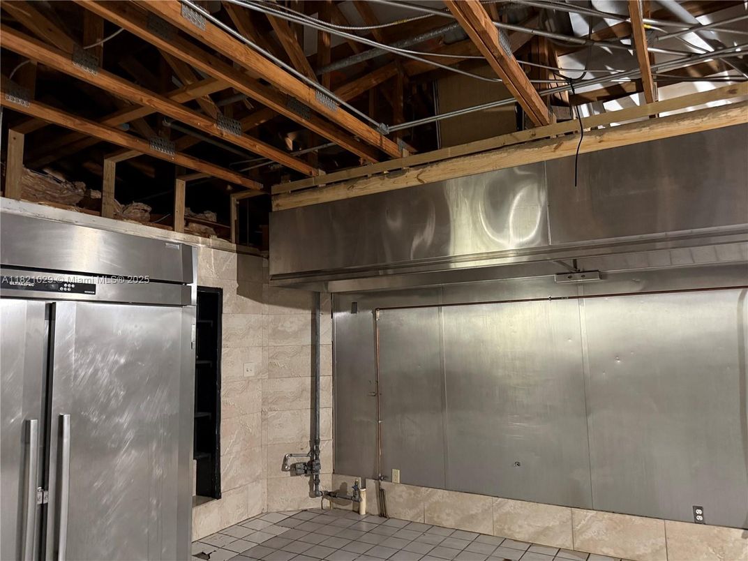 Interior, Wooden Beams