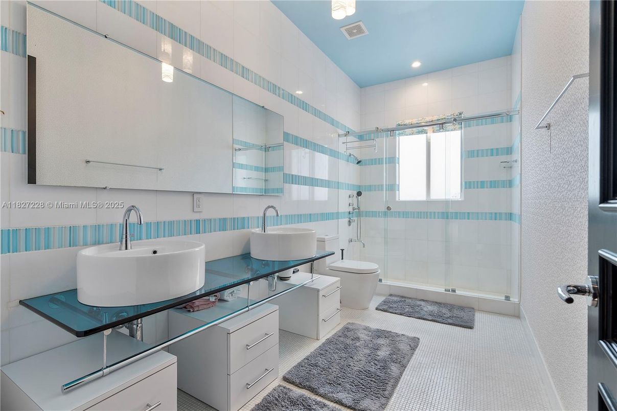 Bathroom, Dual Sink Vanities, Glass Shower, Interior, Recessed Lighting