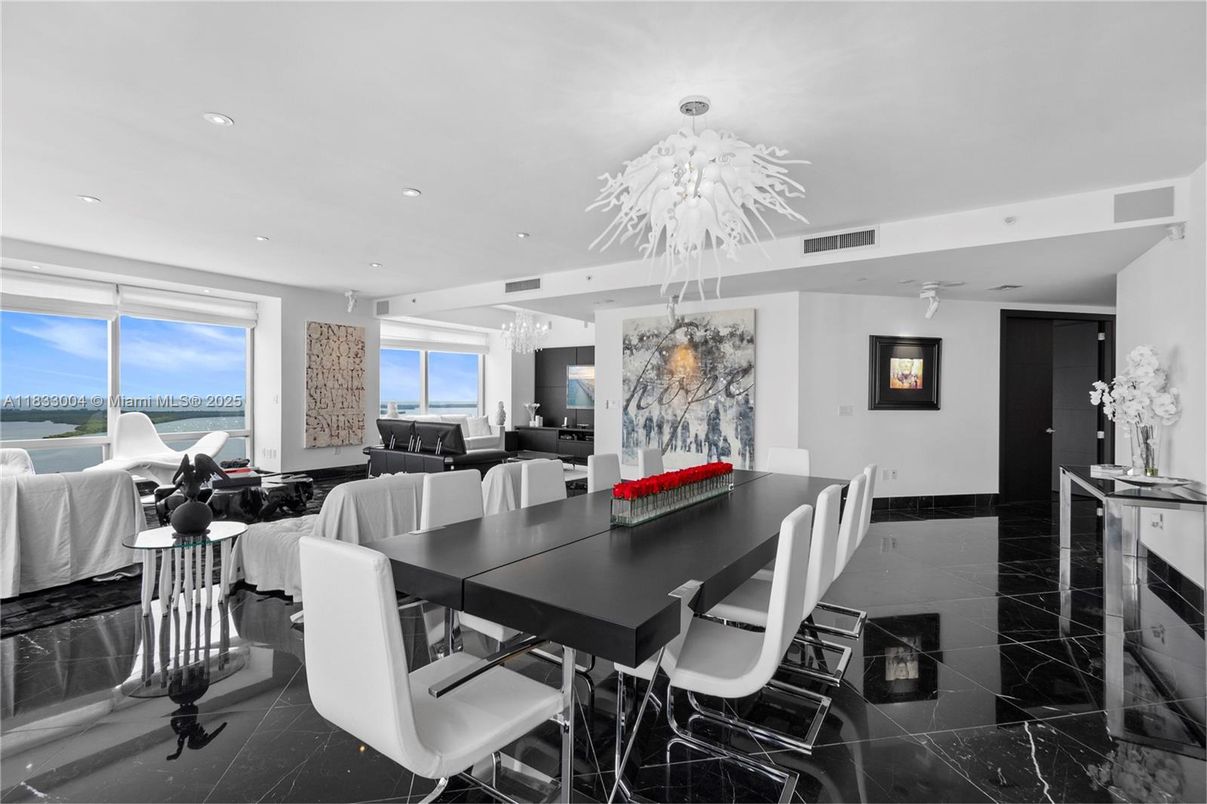 Chandelier, Dining room, Interior, Living room, Marble, Recessed Lighting, Water