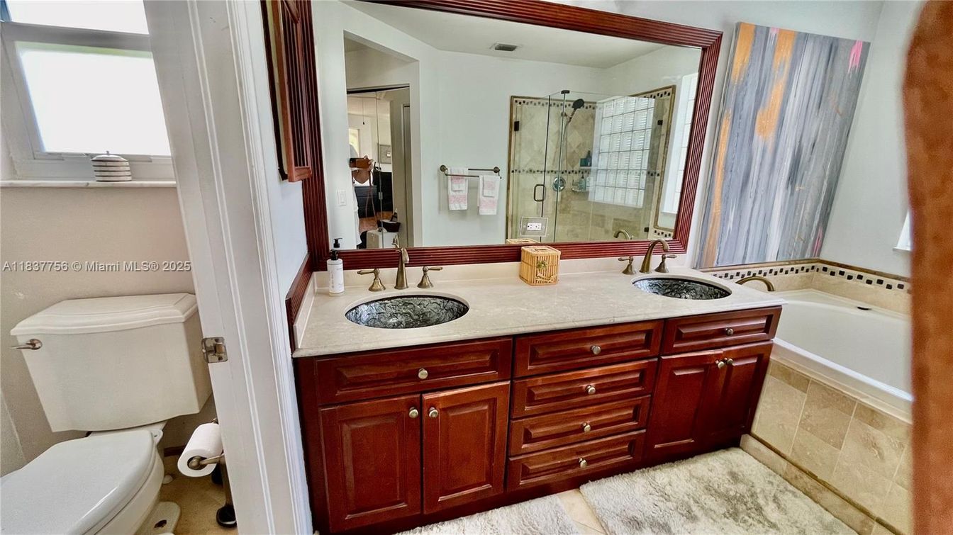 Bathroom, Dual Sink Vanities, Glass Shower, Interior