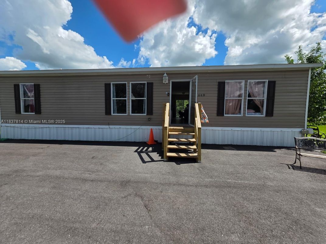 Exterior, Facade, Cape Cod