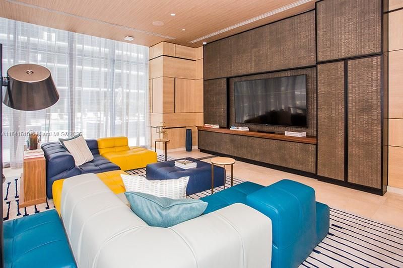 Interior, Living room, Recessed Lighting, Wooden Ceilings