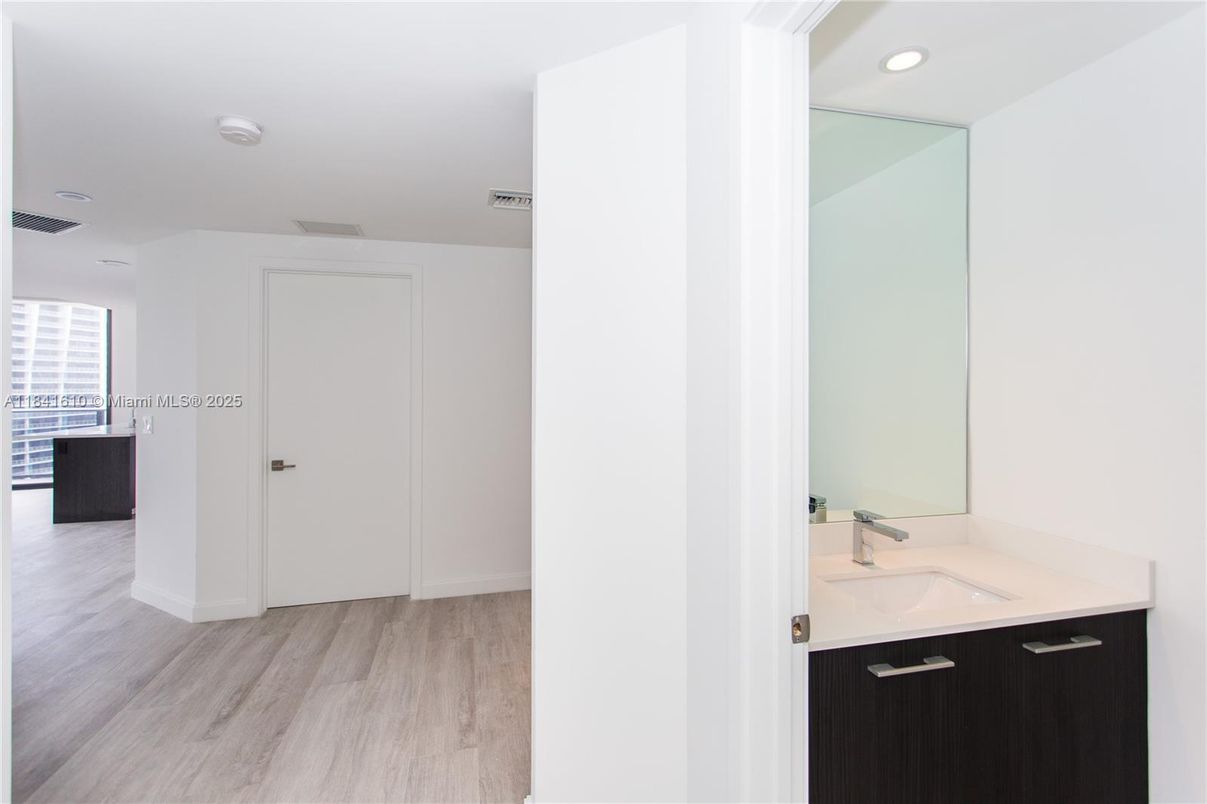 Bathroom, Interior, Recessed Lighting, Wood Texture Flooring