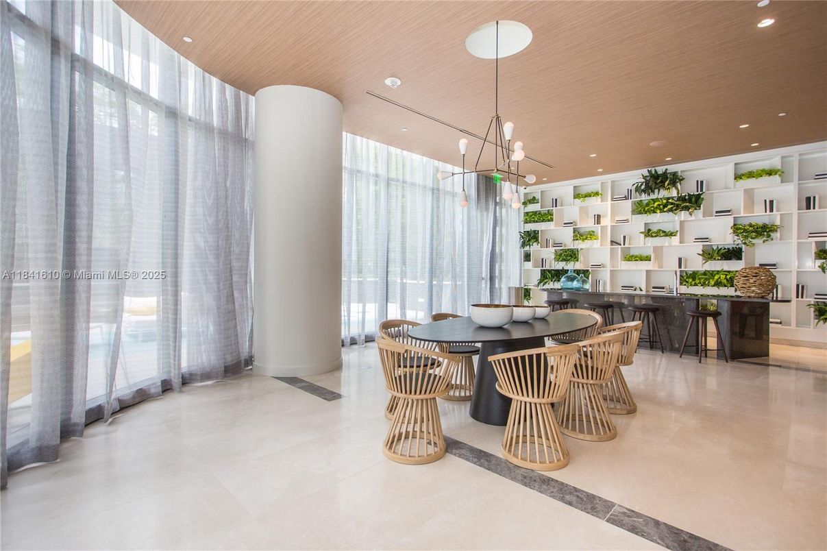 Dining room, Interior, Kitchen, Pendant Lights, Recessed Lighting