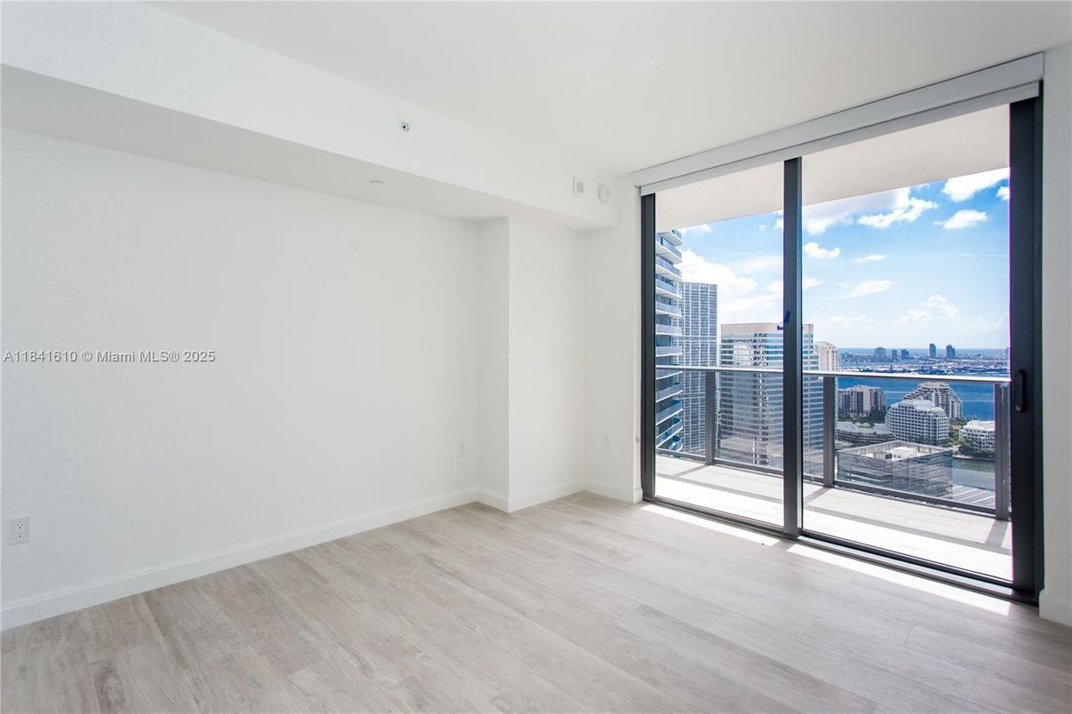 Empty room, Interior, Recessed Lighting, Water, Wood Texture Flooring