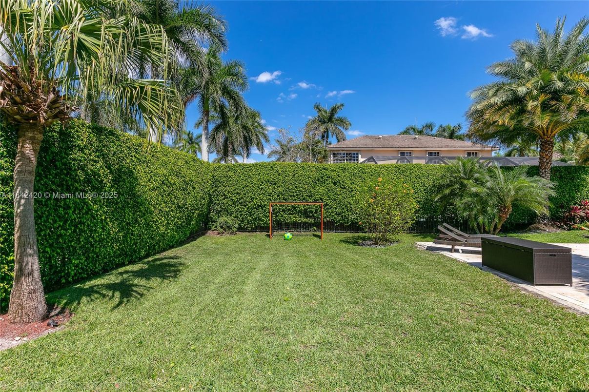 Backyard, Exterior, Playground