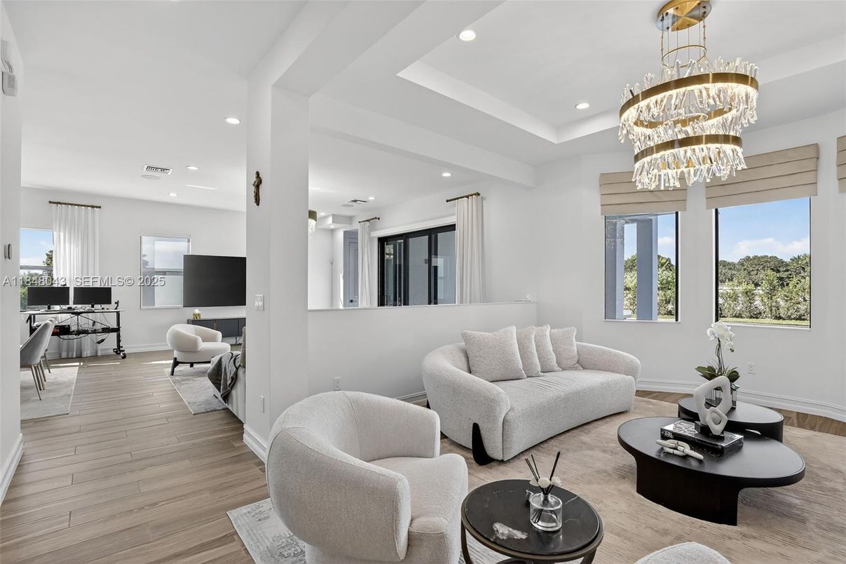 Chandelier, Interior, Living room, Recessed Lighting, Wood Texture Flooring