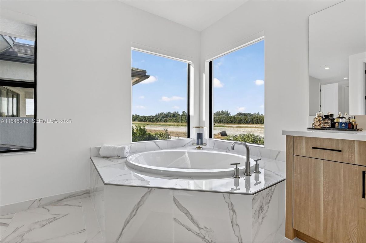 Bathroom, Interior, Marble, Recessed Lighting, Water