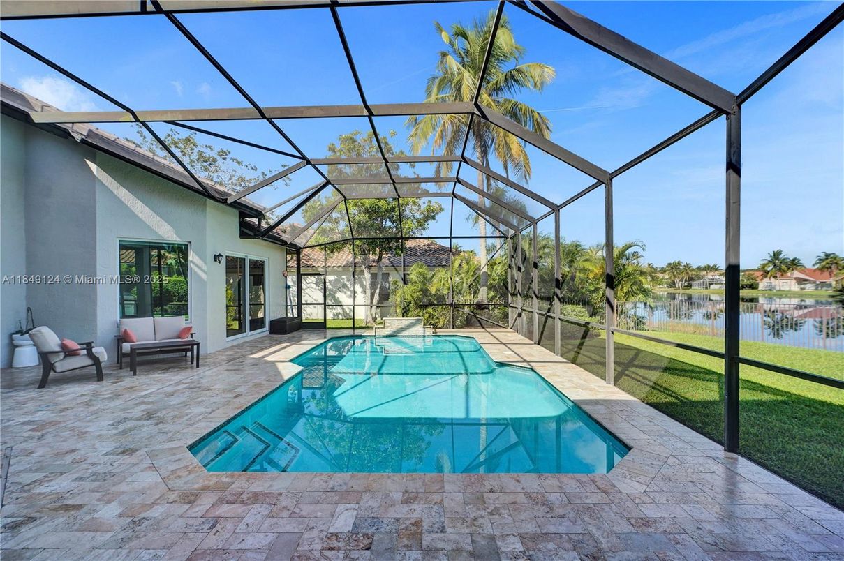 Glass Ceilings, Interior, Pool, Sun Room, Water