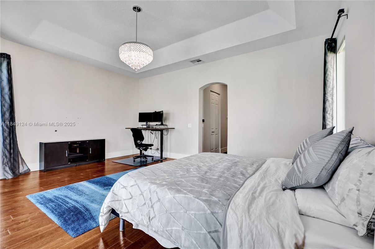 Bedroom, Chandelier, Home Office, Interior, Wood Texture Flooring