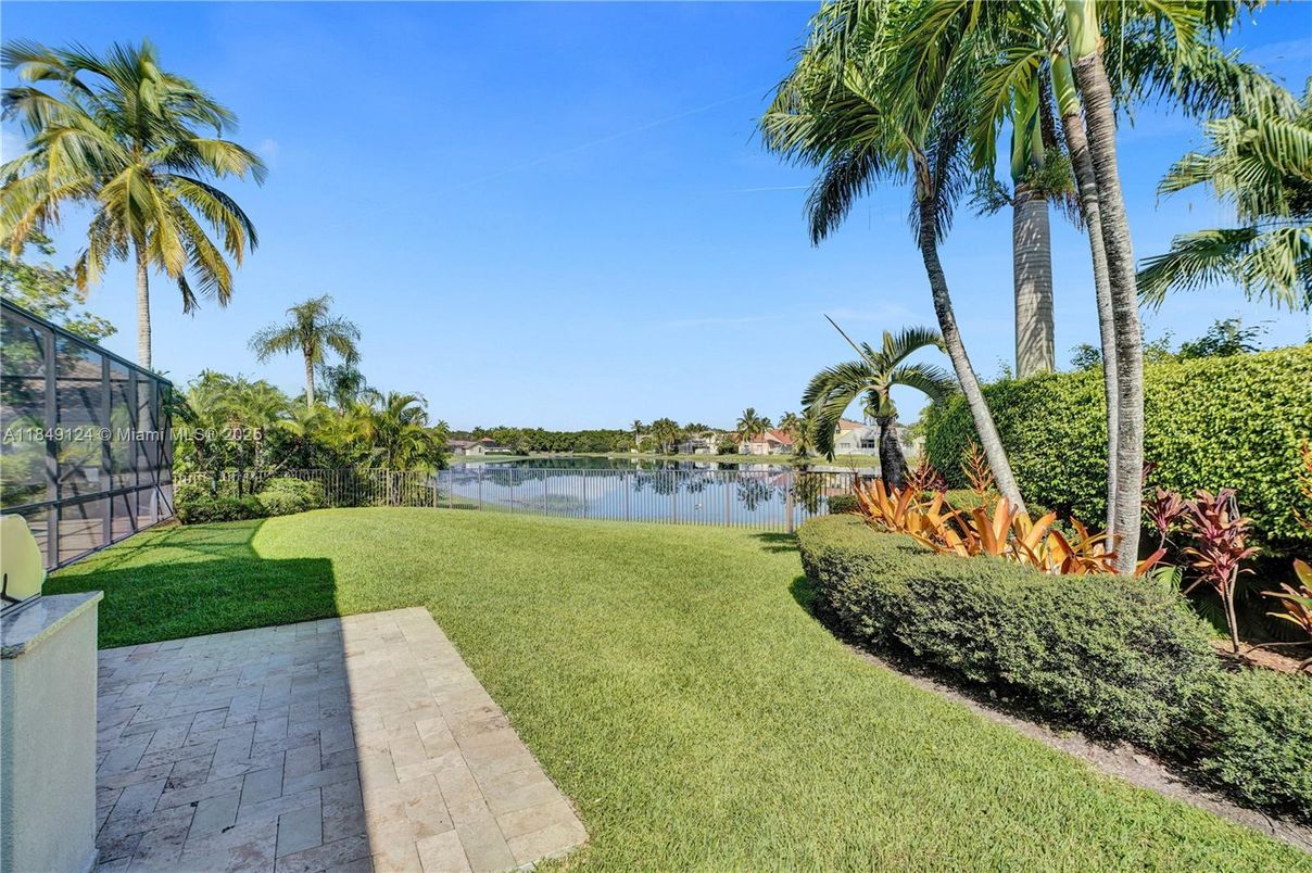 Backyard, Exterior, Water