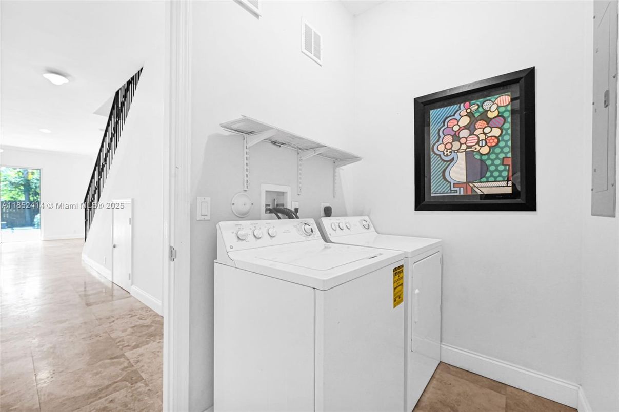 Interior, Recessed Lighting, Utility Closets, Washer