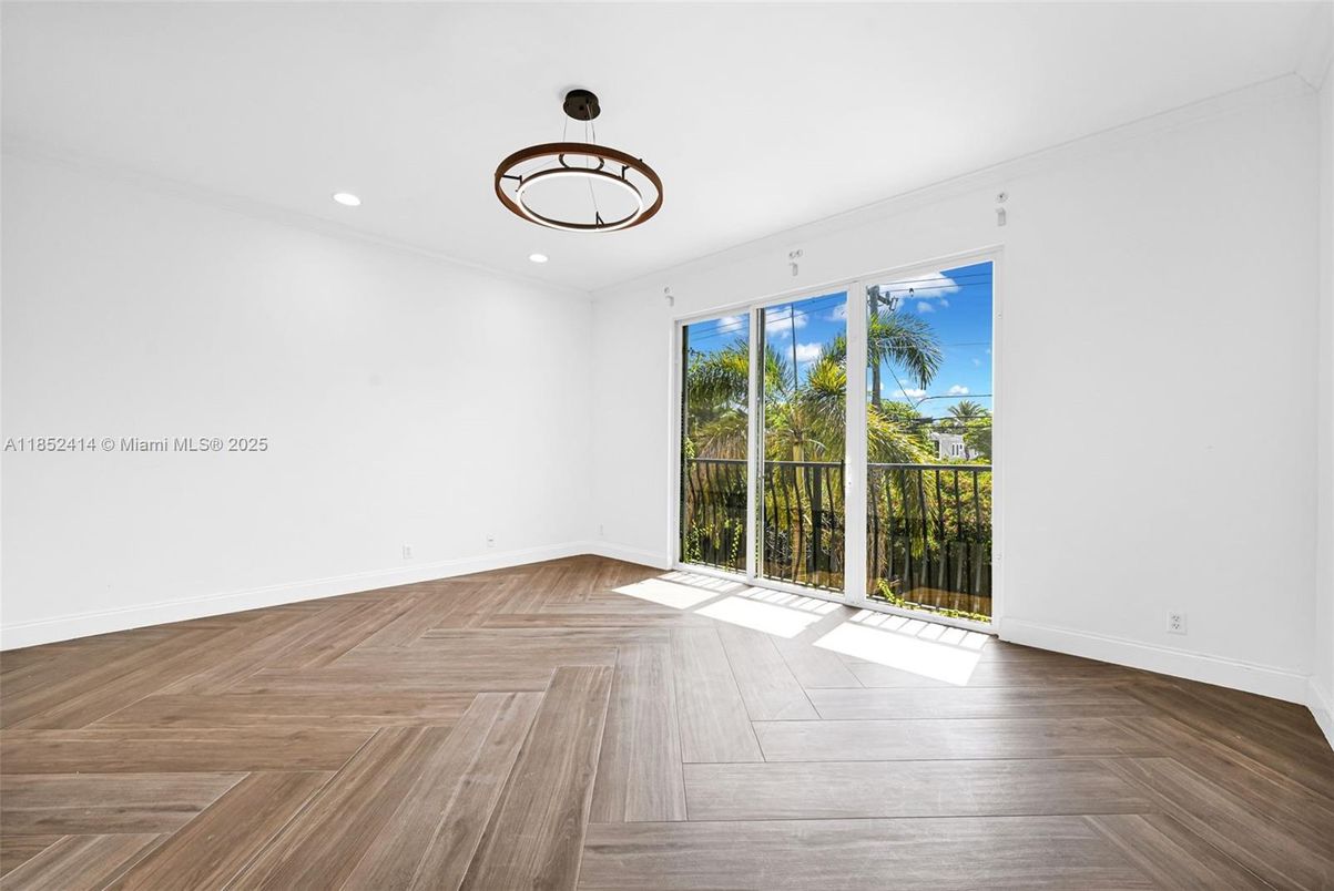 Empty room, Interior, Pendant Lights, Recessed Lighting, Wood Texture Flooring