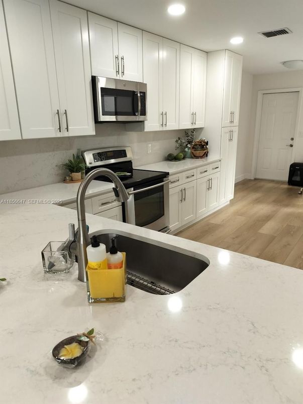 Interior, Kitchen, Recessed Lighting, Wood Texture Flooring