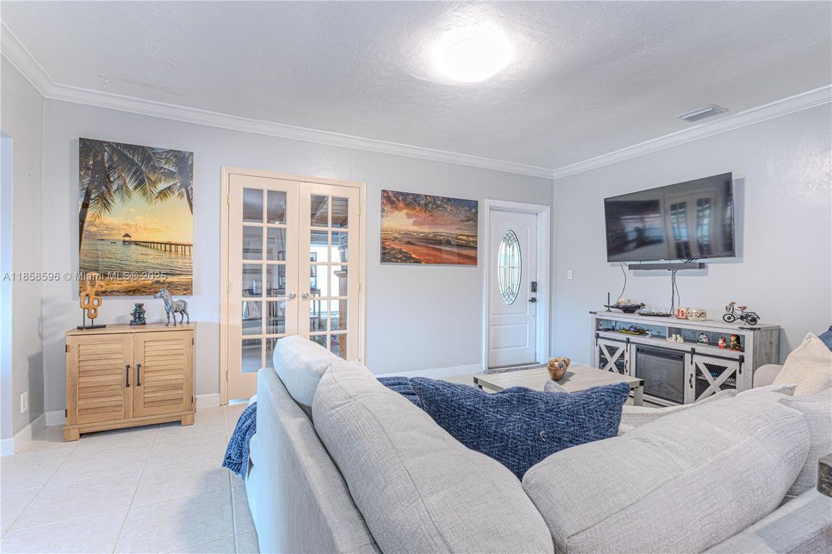 Interior, Living room