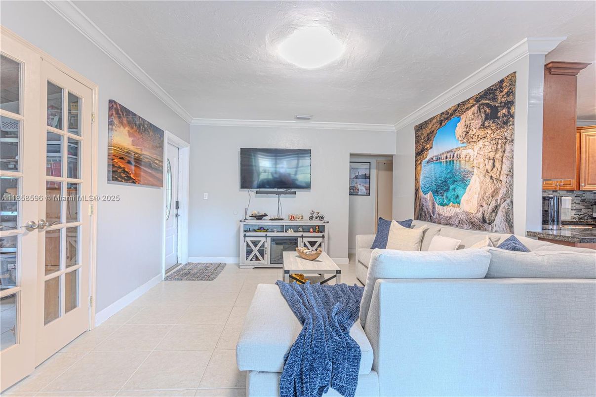 Interior, Living room