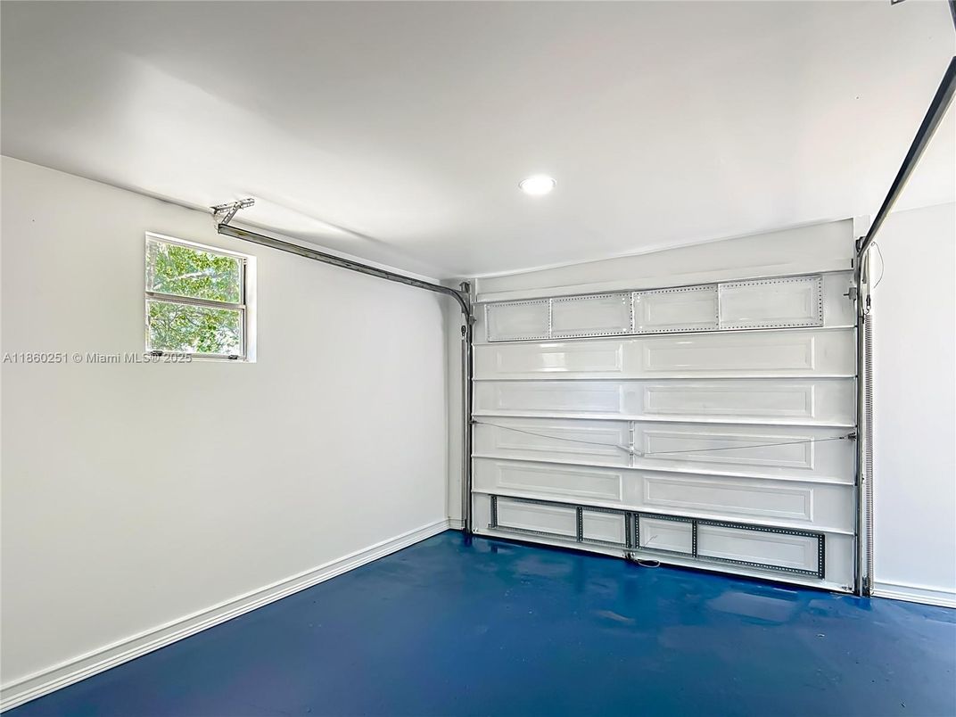 Garage, Interior, Recessed Lighting