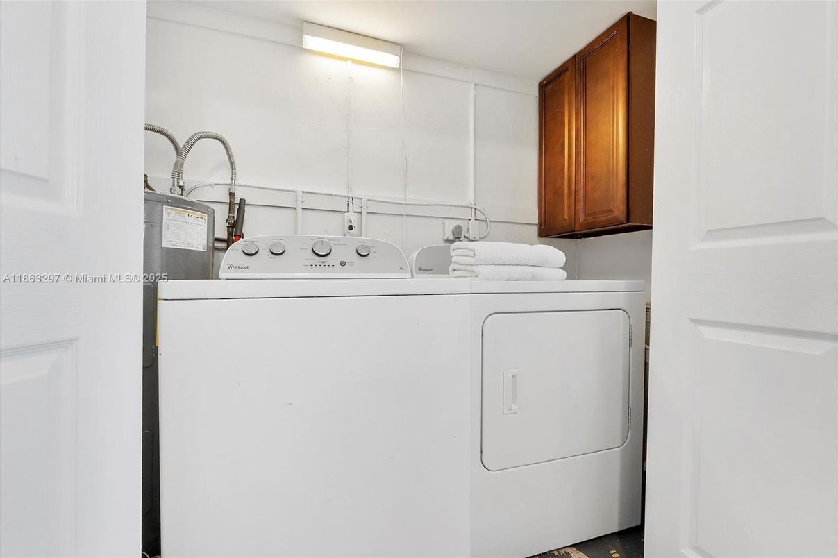 Interior, Utility Closets, Washer