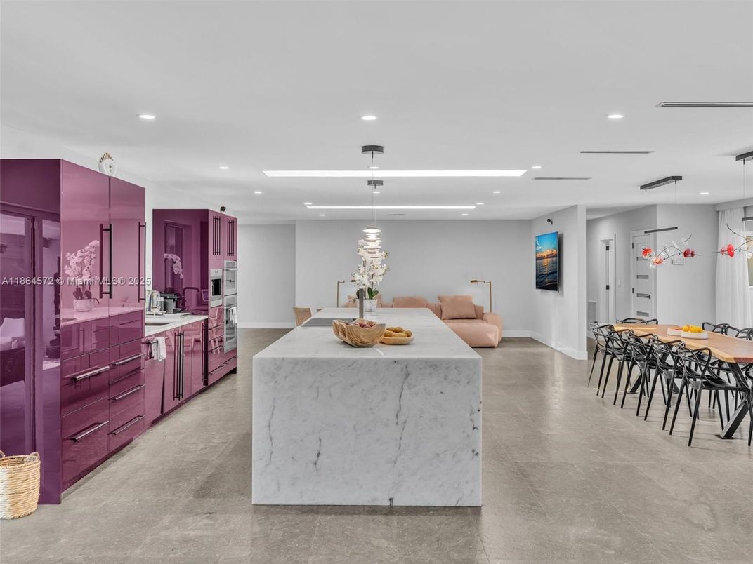 Dining room, Interior, Kitchen, Pendant Lights, Recessed Lighting
