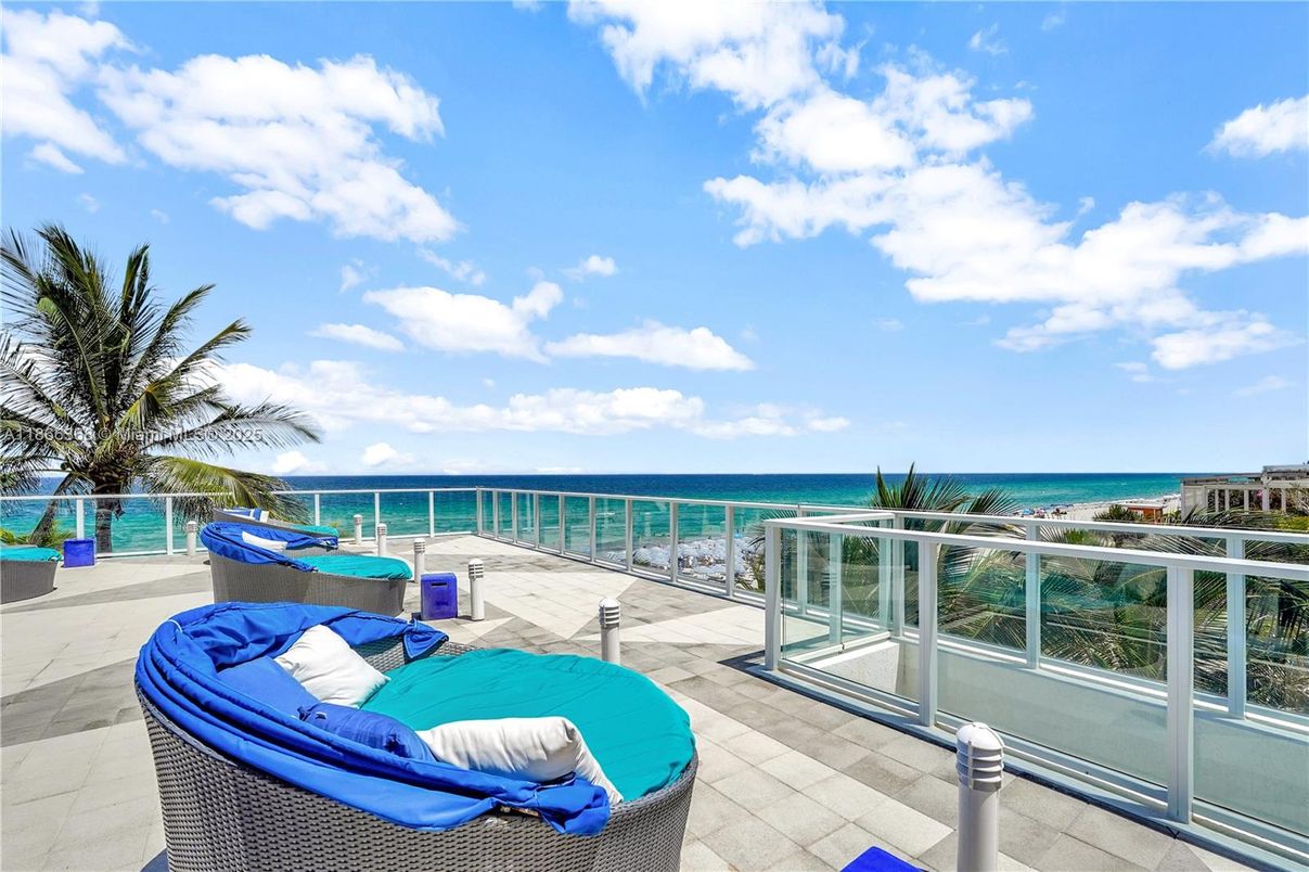 Water, Exterior, Pool, Other